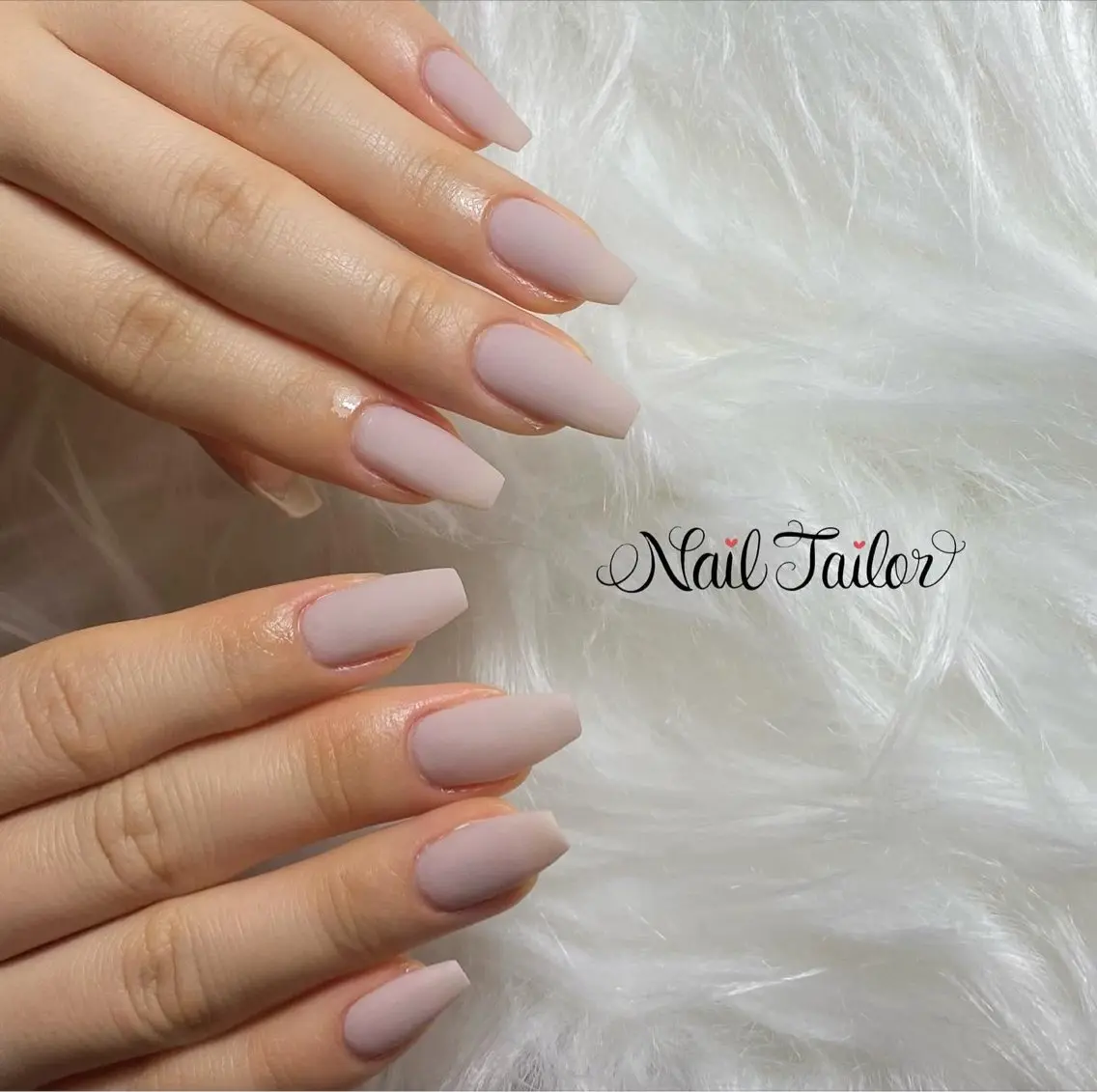 ネイル 長さ出し マットネイル オフィスネイル ホワイト ハンドネイル NailTailor ネイルテイラーのネイルデザイン