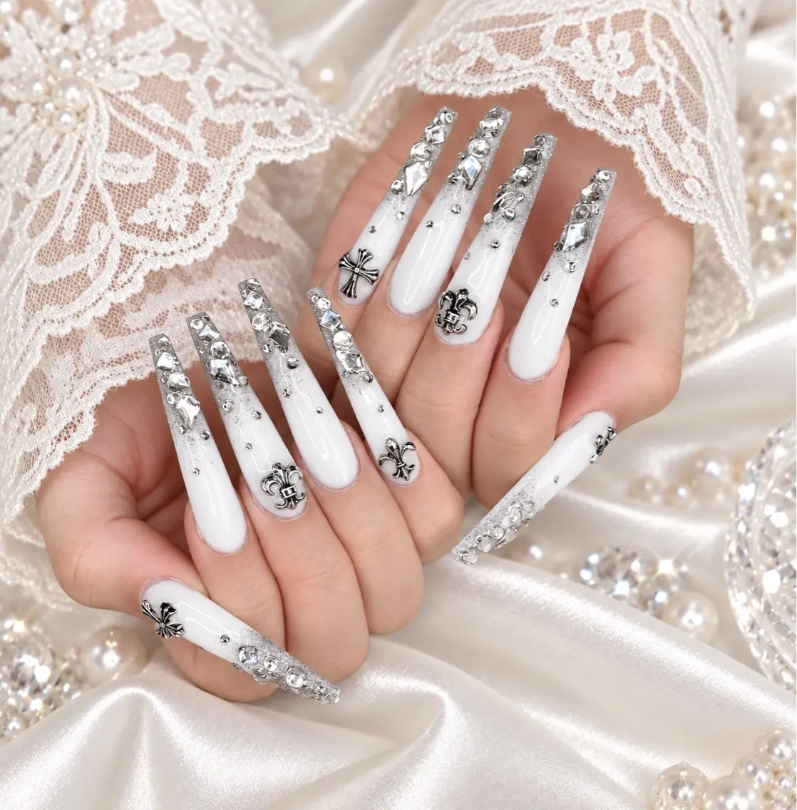 ネイル 韓国ネイル マグネットネイル 持ち込み RINA Nailのネイルデザイン