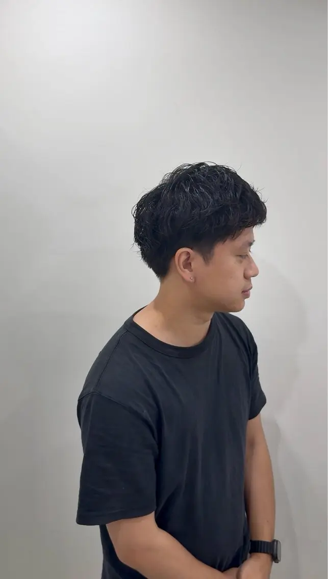 ショート パーマ メンズ ショートヘア カット パーマ SHUN札幌 メンズパーマフェードのヘアスタイル