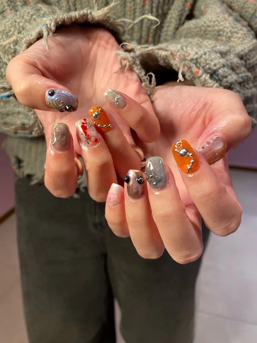 ネイル ハンドネイル oichan 𖦹°‧のネイルデザイン