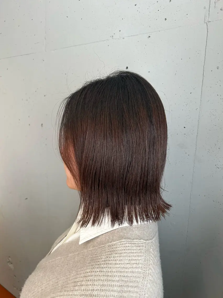 ミディアム 外ハネヘア Romy まるのヘアスタイル