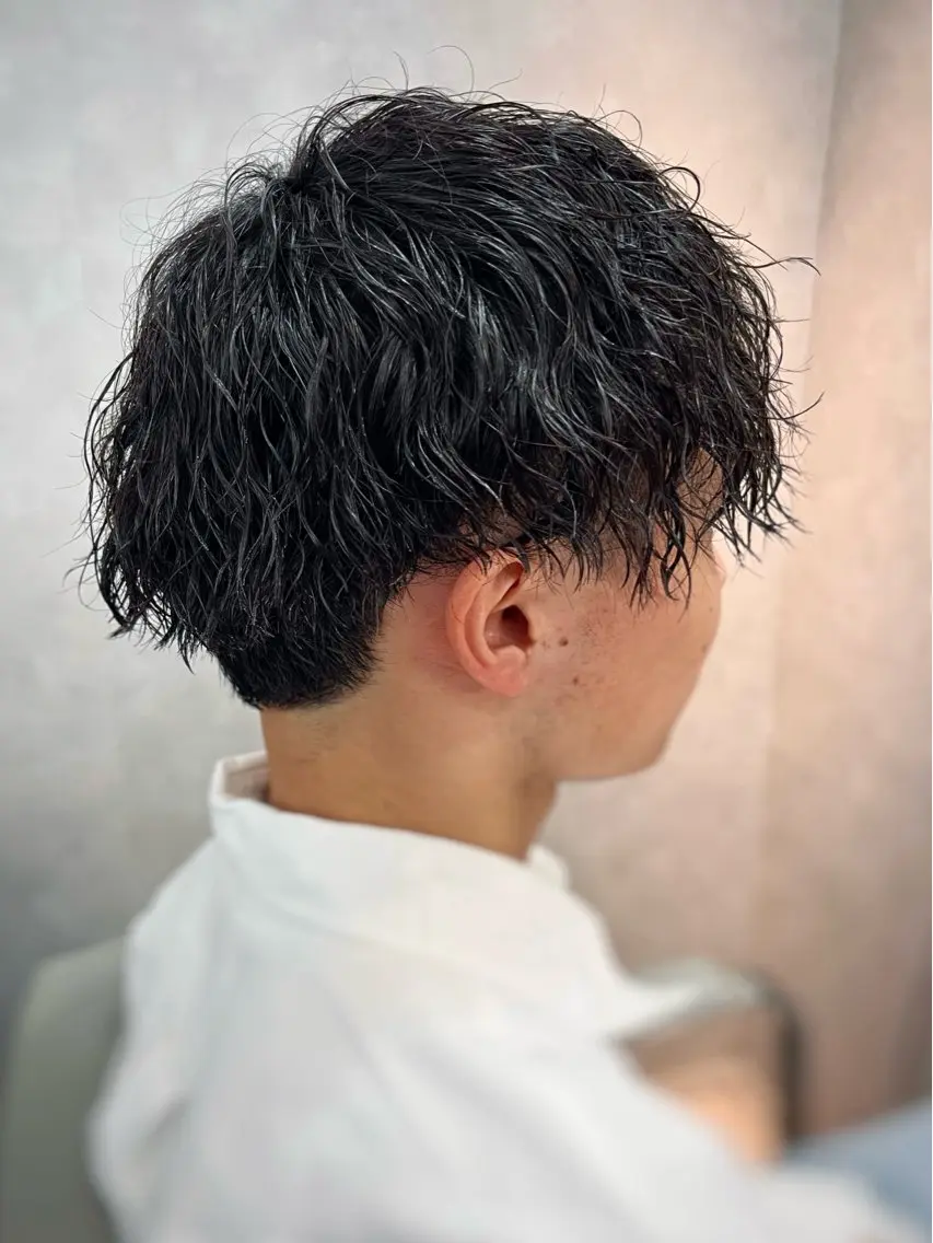 ミディアム パーマ メンズ カット パーマ TOON 川崎店 👫🏼橋本貴志のヘアスタイル