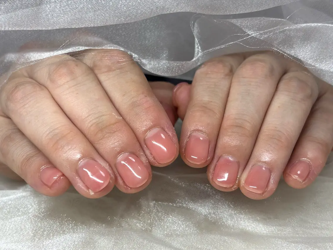 ネイル ハンドネイル パッチリオメメ Lianaのネイルデザイン