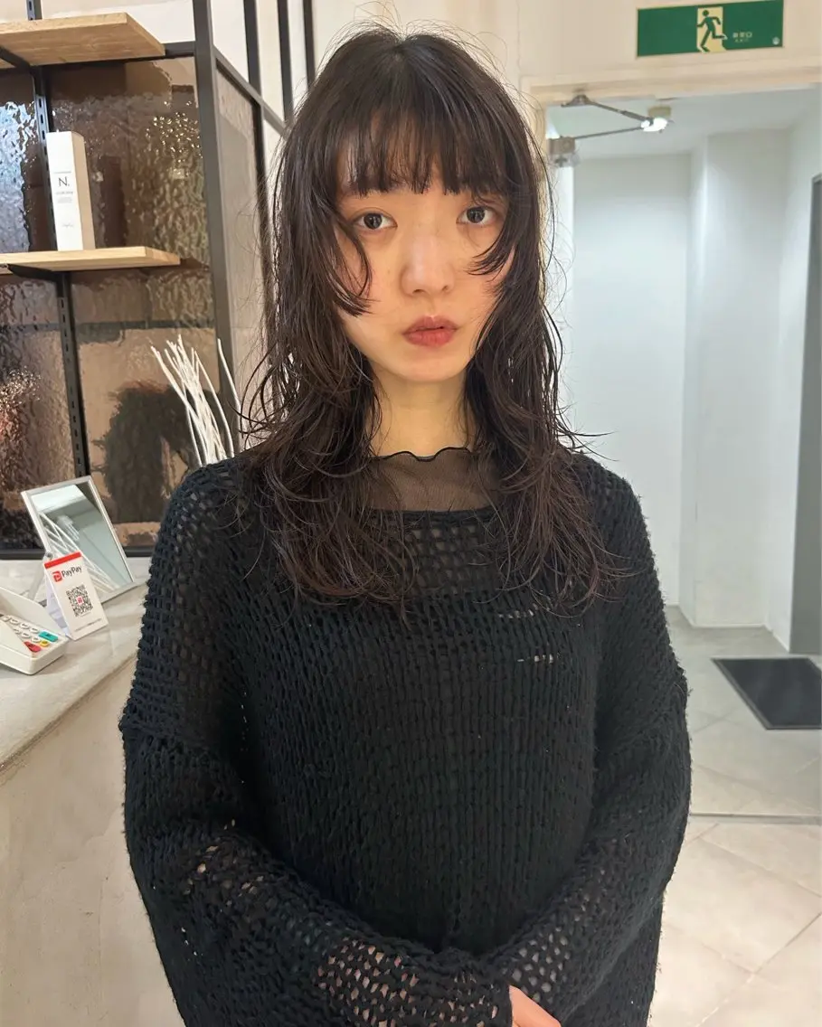 セミロング パーマ セミロングパーマ レイヤーカット カット パーマ トリートメント 村上雅人 ナチュラルモードのヘアスタイル