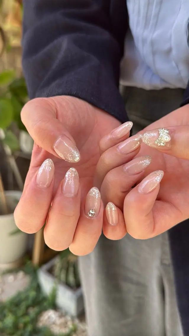 ネイル フラッシュネイル フラッシュマグ フットネイル フレンチネイル 韓国ネイル ハンドネイル SAKU nail 作島茜のネイルデザイン