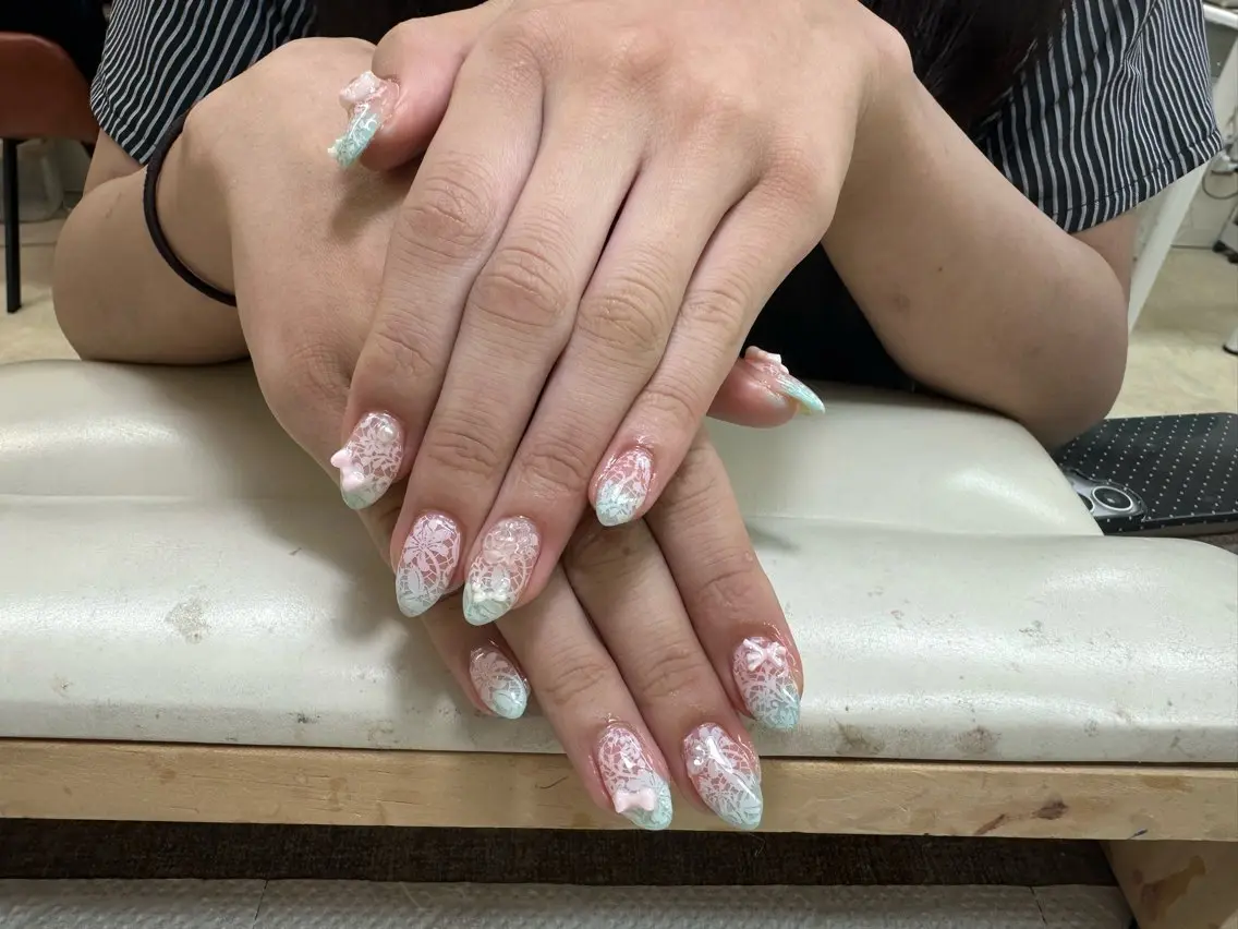 ネイル ハンドネイル THAO EMI NAILSのネイルデザイン