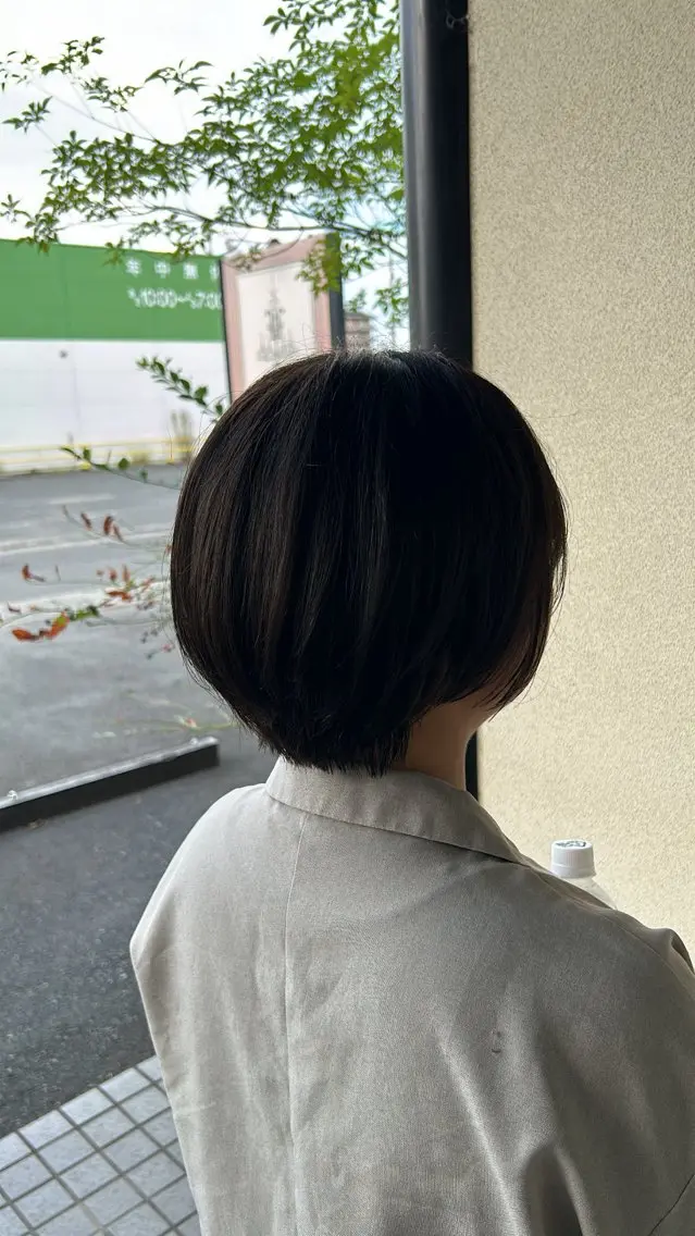 ショート 伸ばしかけ ショートヘア カット 国府田 裕のヘアスタイル
