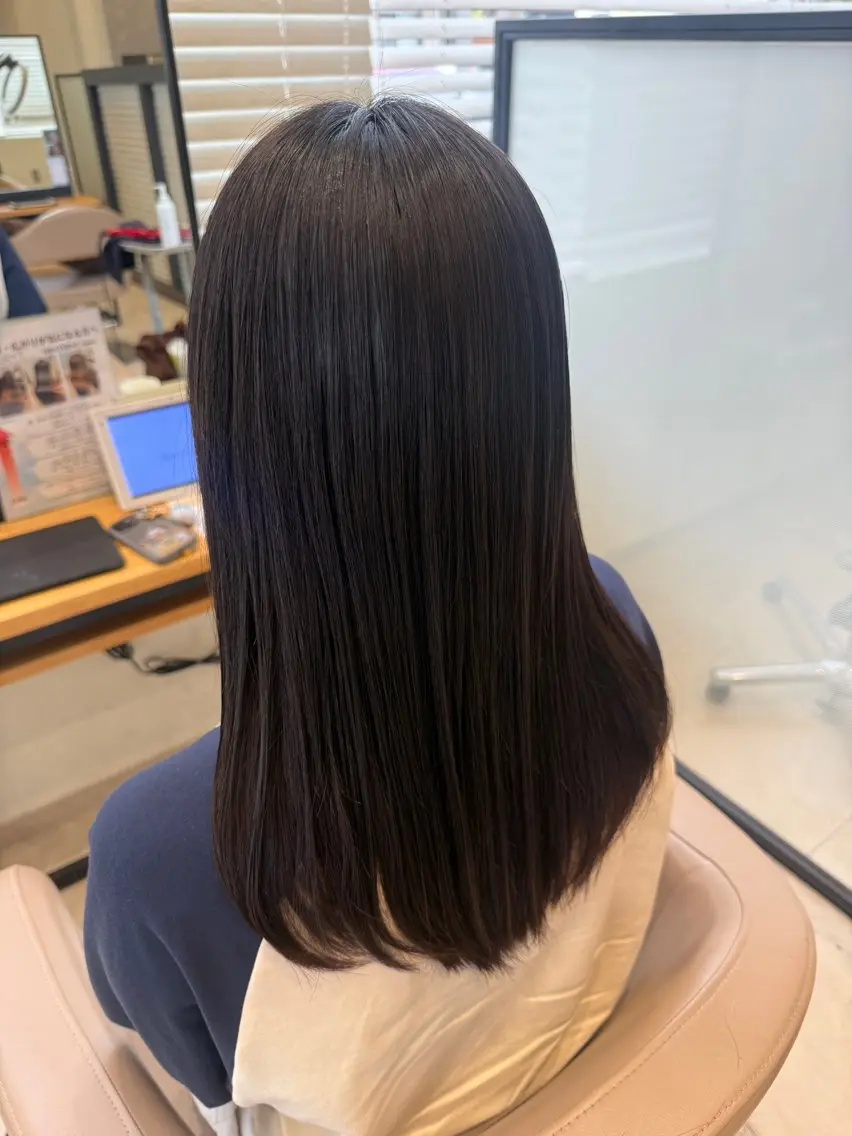 セミロング 縮毛矯正 艶髪┊︎垢抜けヘア ななみのヘアスタイル
