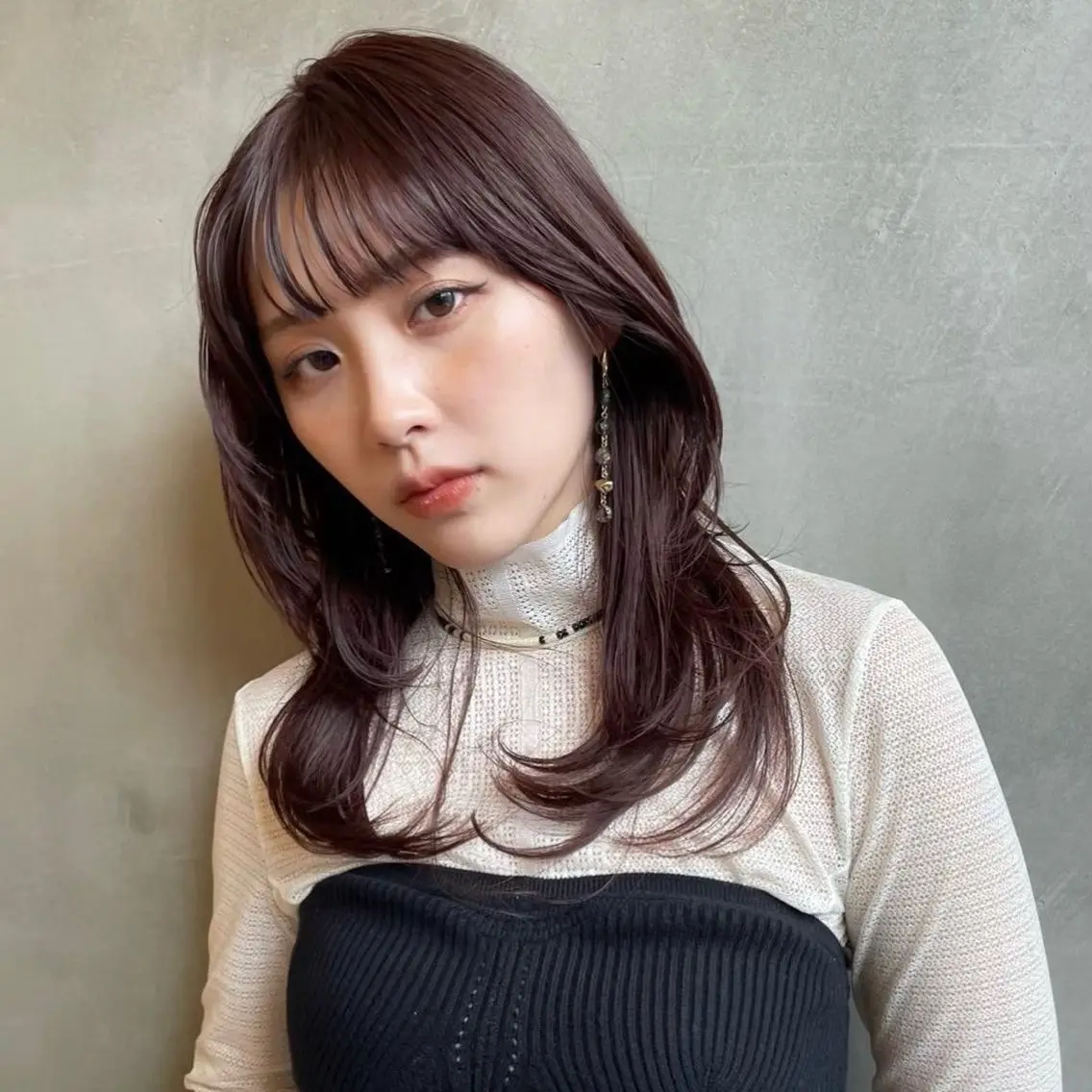 セミロング ヘアカラー 🦢パーマモデル 様募集中🦢AI🫧のヘアスタイル