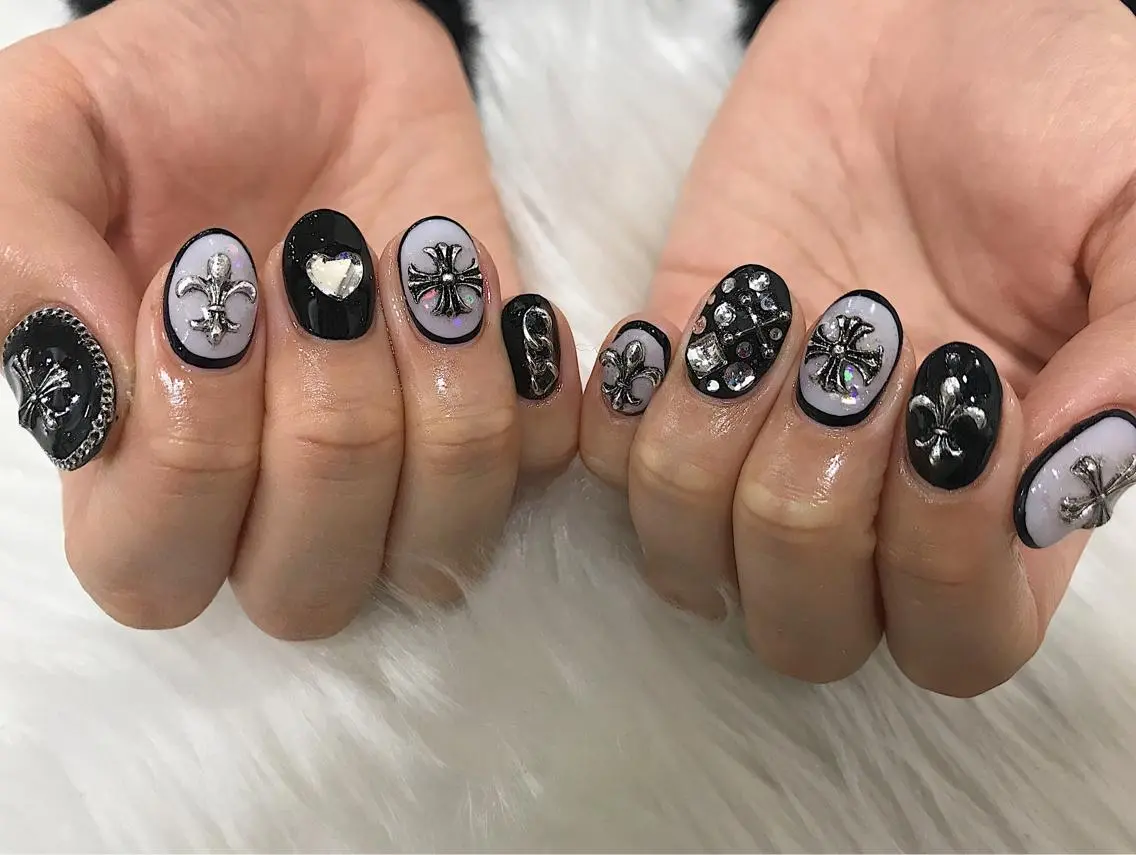 ネイル nailartist lisaのネイルデザイン