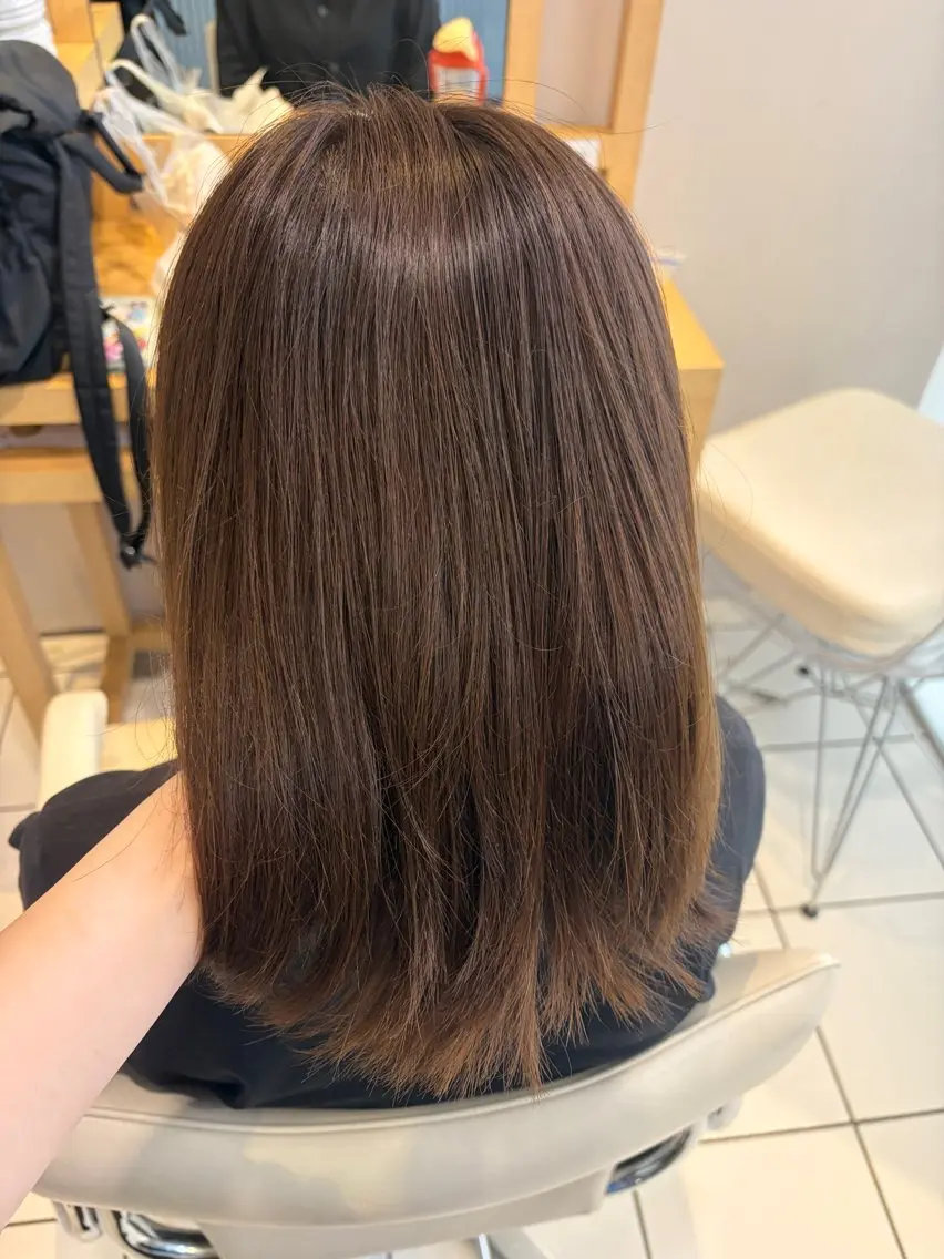 ミディアム 片山 楓葵のヘアスタイル