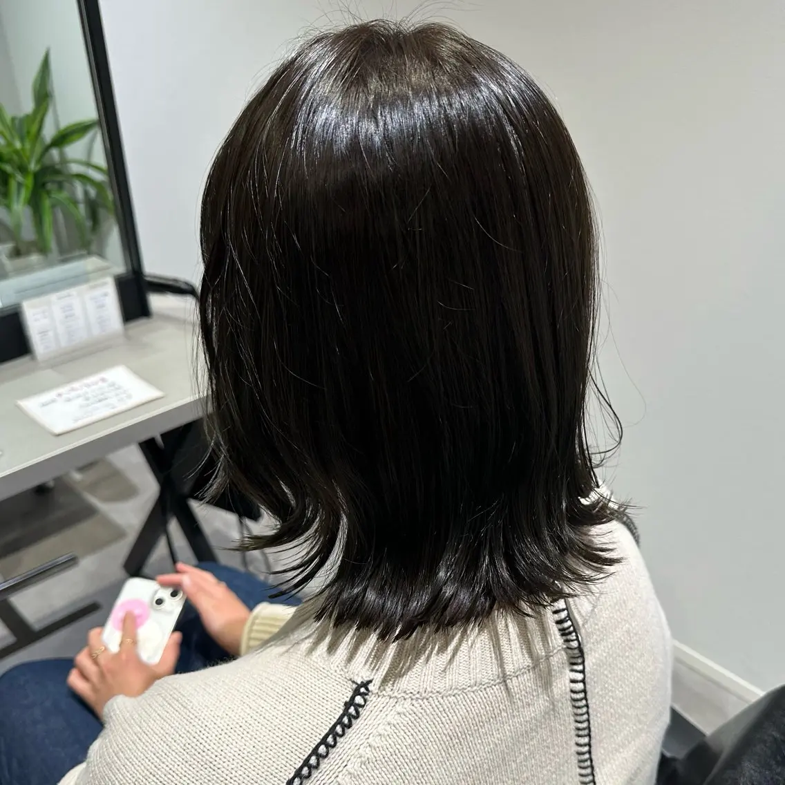 ミディアム カラー くびれヘア ヘアカラー トリートメント MIRUKA/ 暖色カラー/ベージュのヘアスタイル