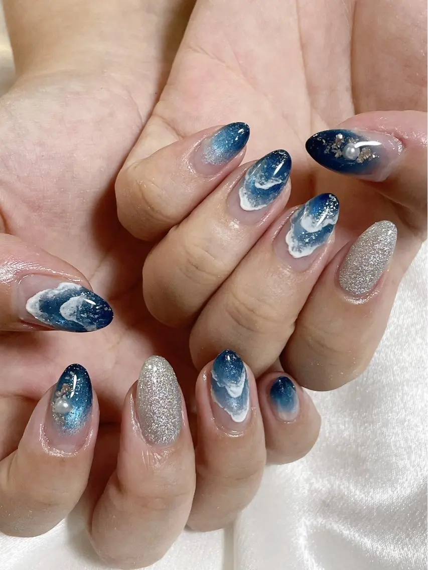 ネイル オーロラネイル フットネイル フレンチネイル ジェルネイル マグネットネイル ハンドネイル mogunail &blowのネイルデザイン
