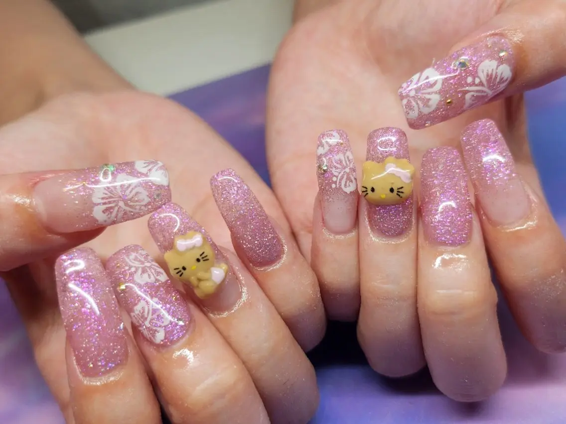 ネイル ハンドネイル 💜bora .のネイルデザイン