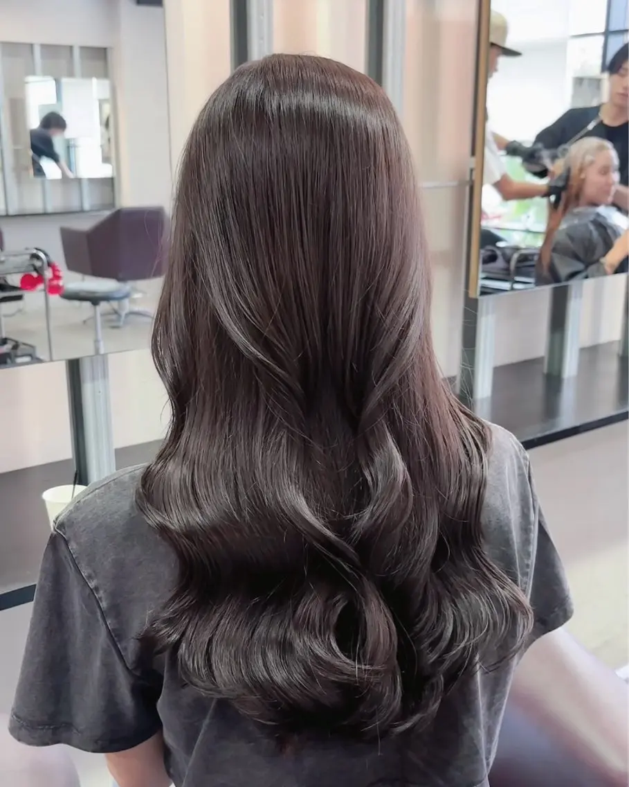 ミディアム カラー パーマ ヘアアレンジ グレージュ ラベンダーカラー ラベンダーグレージュ ラベンダーグレー 🌸グレージュ/ ベージュ🌸yutaのヘアスタイル