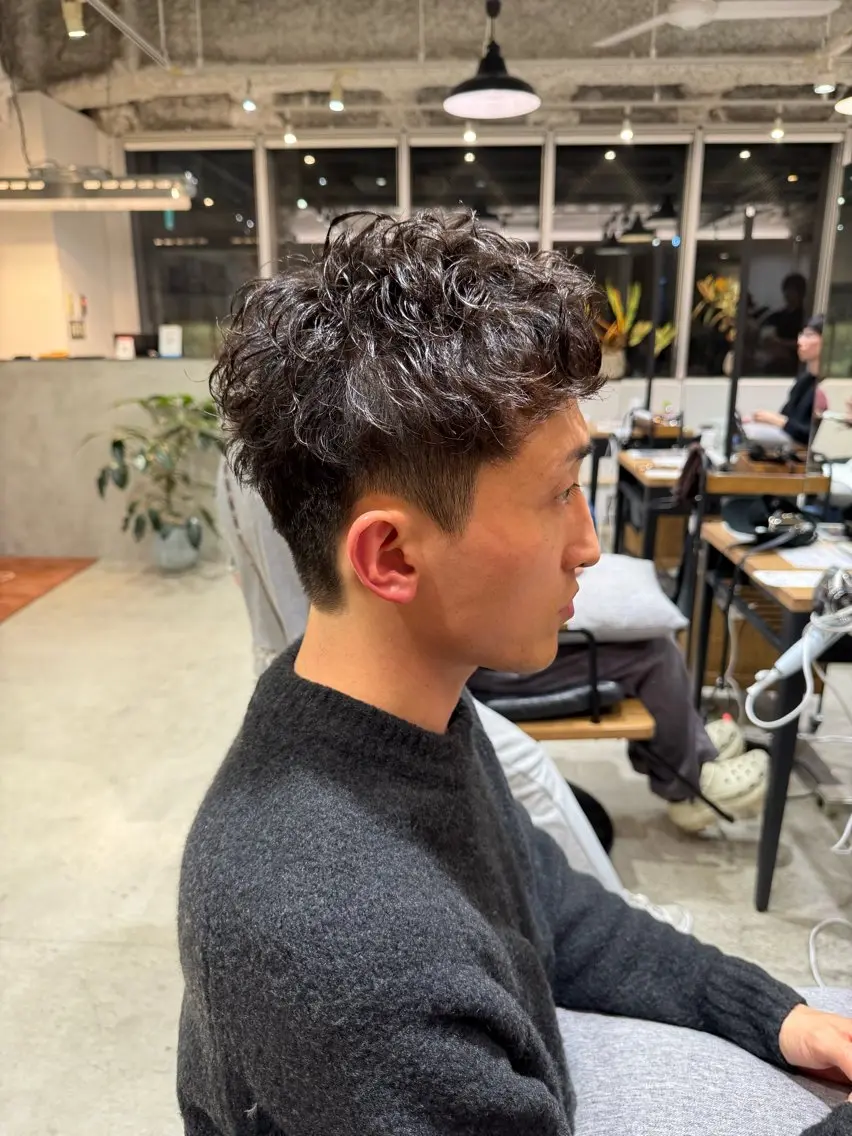 パーマ メンズ カット パーマ 🐋湊 ゆうき 🫧のヘアスタイル