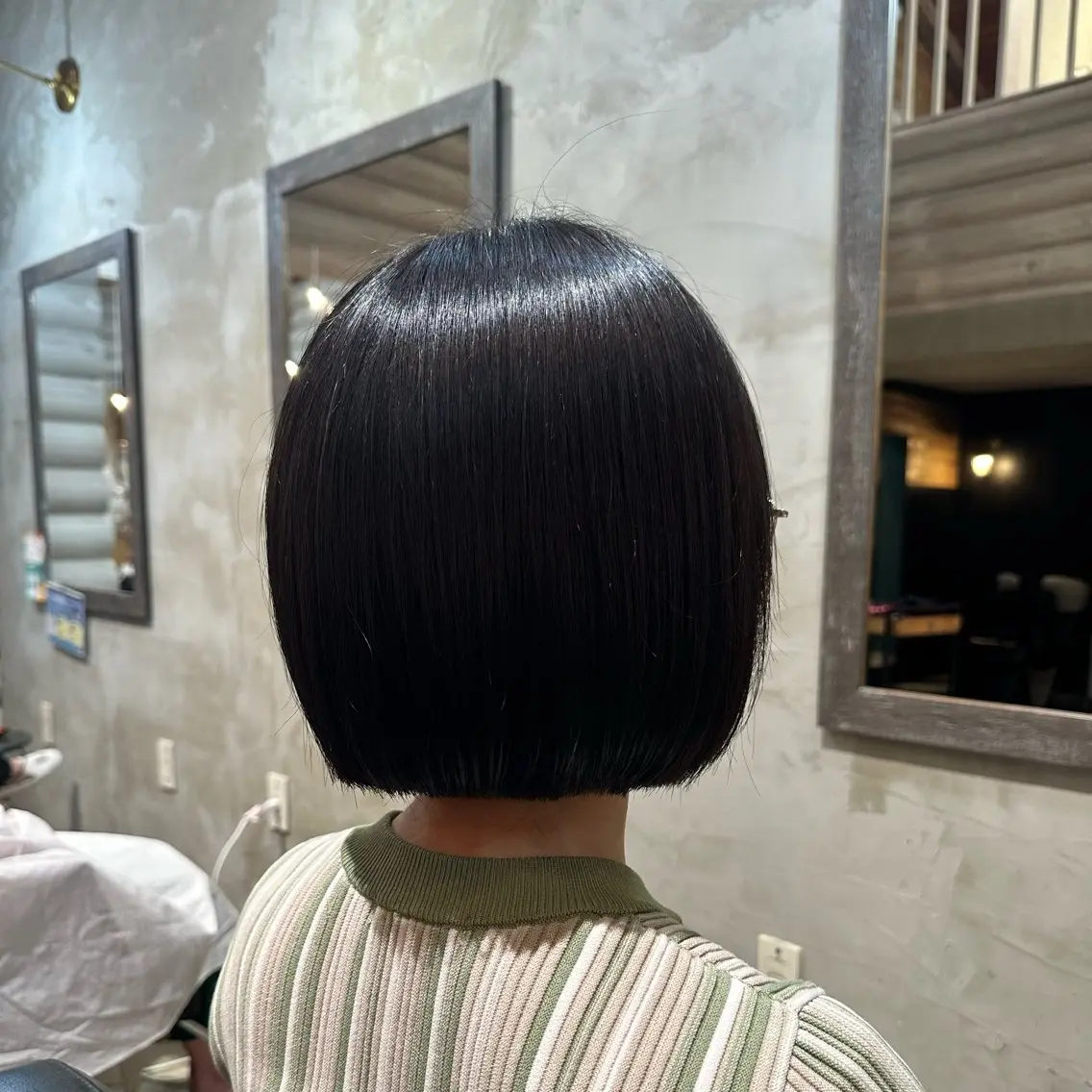 ショート ボブ カット トリートメント 辻 里奈のヘアスタイル