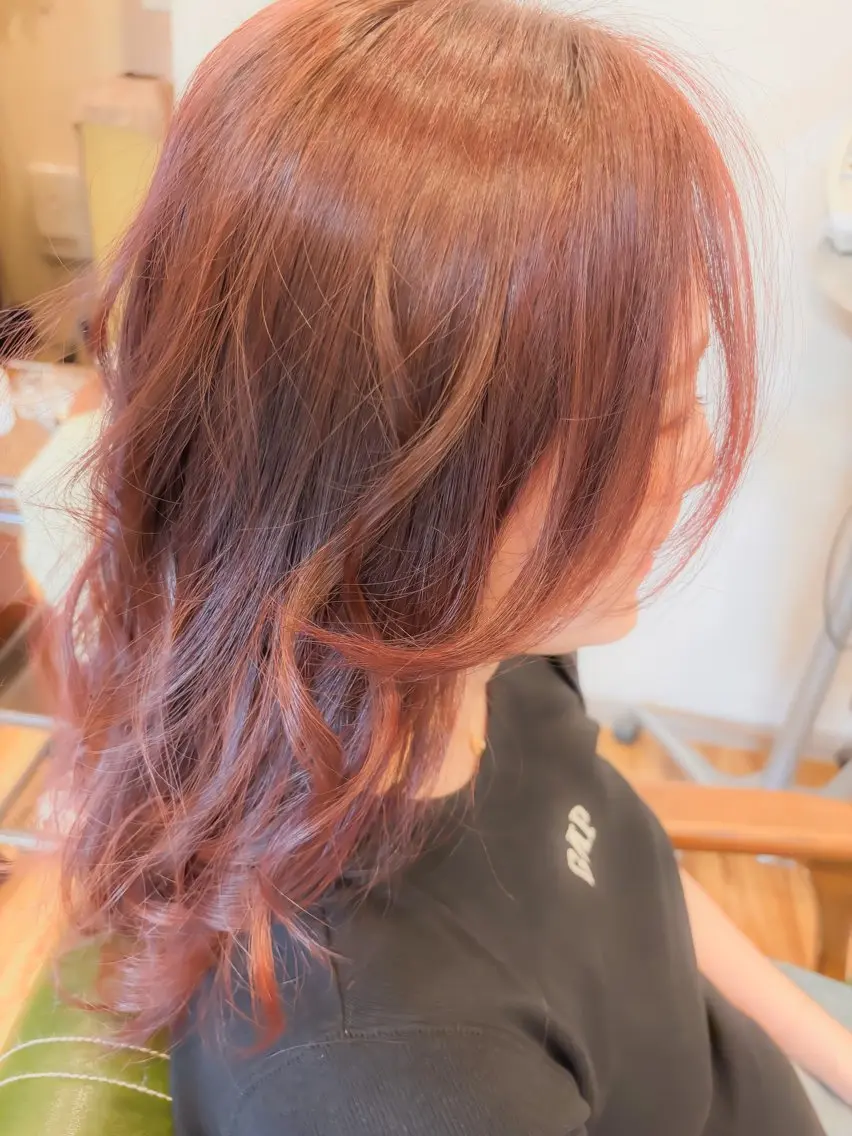 セミロング 加藤 彩のヘアスタイル
