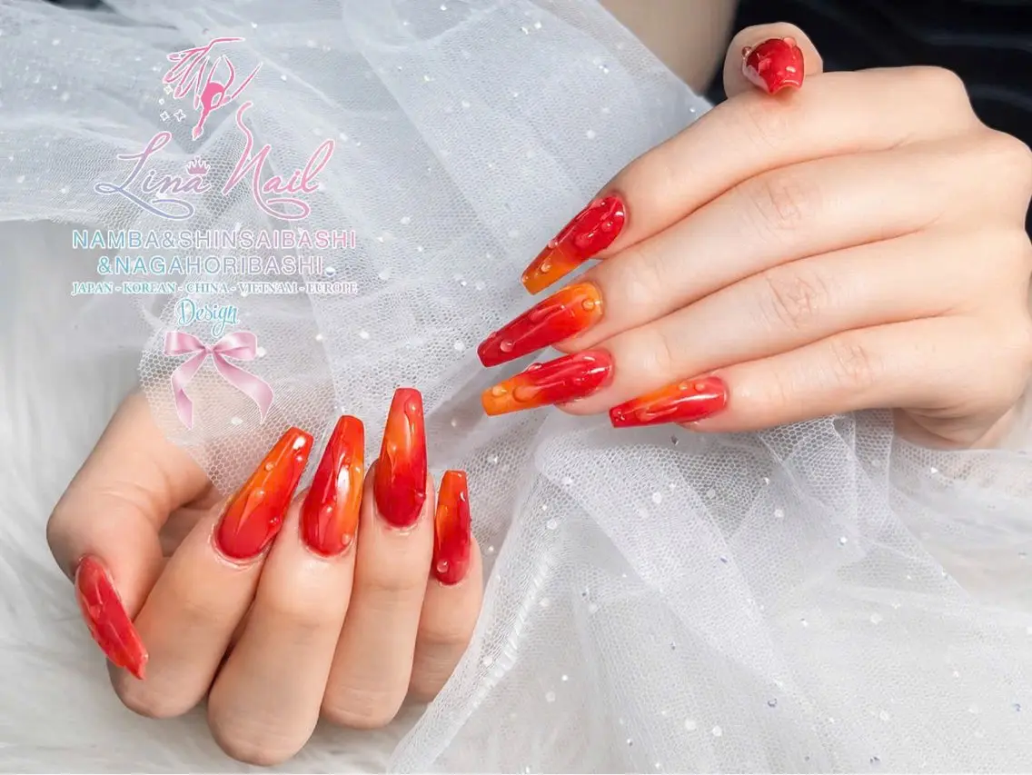 ネイル チークネイル 桜ネイル フラッシュネイル フットネイル ジェルネイル ハンドネイル リナネイル アメ村心斎橋店のネイルデザイン