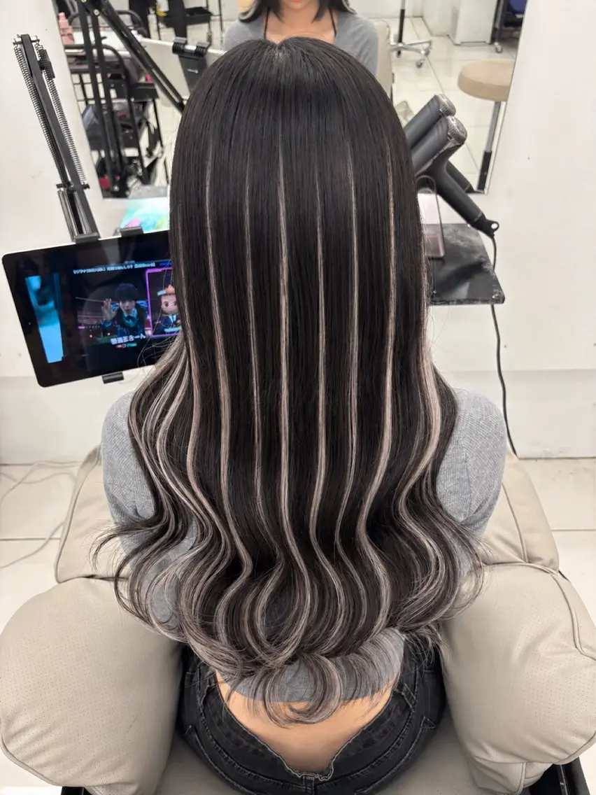 ロング エクステ 🎀RAKU/栄 Roverのヘアスタイル