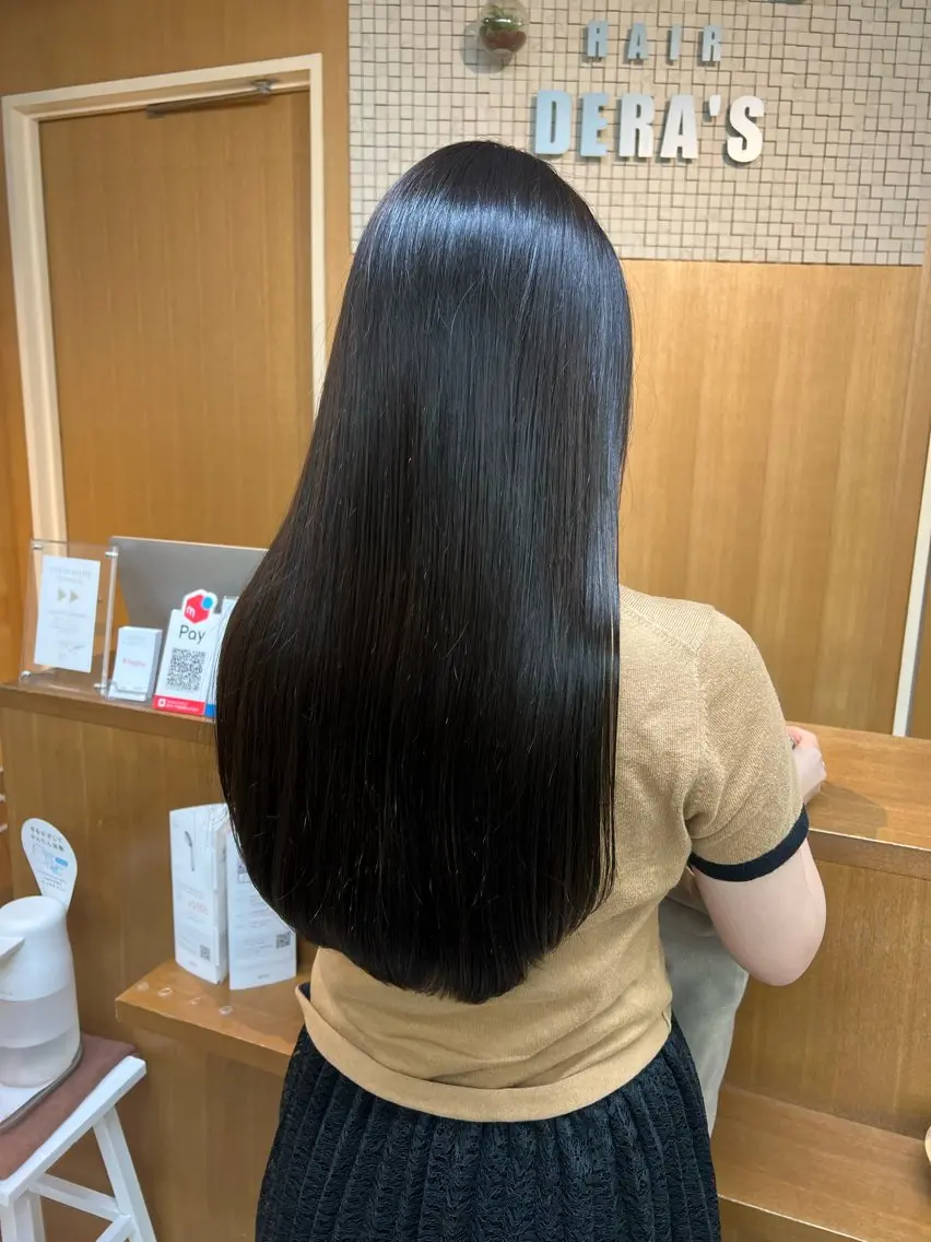 【髪質改善】酸性ストレート+イルミナカラー+カットの写真