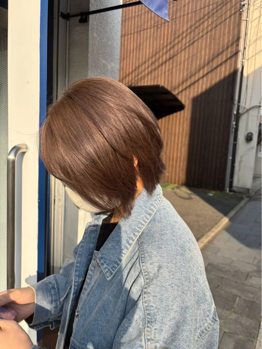ショート カラー ブリーチ ブラウンカラー 透明感カラー hair &make EPICRUMIのヘアスタイル