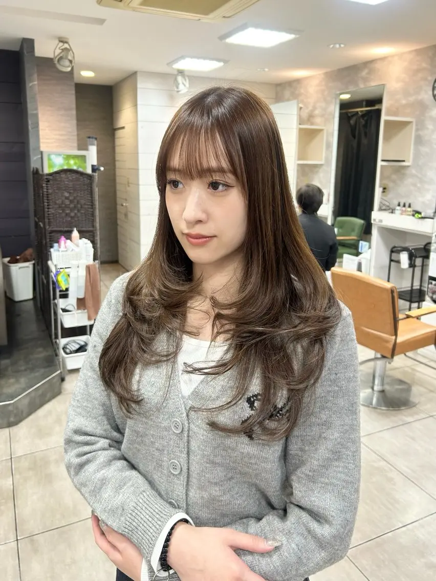 ロング レイヤーカット カット ヘアカラー 🫧艶髪カラー🫧 森本くるみのヘアスタイル