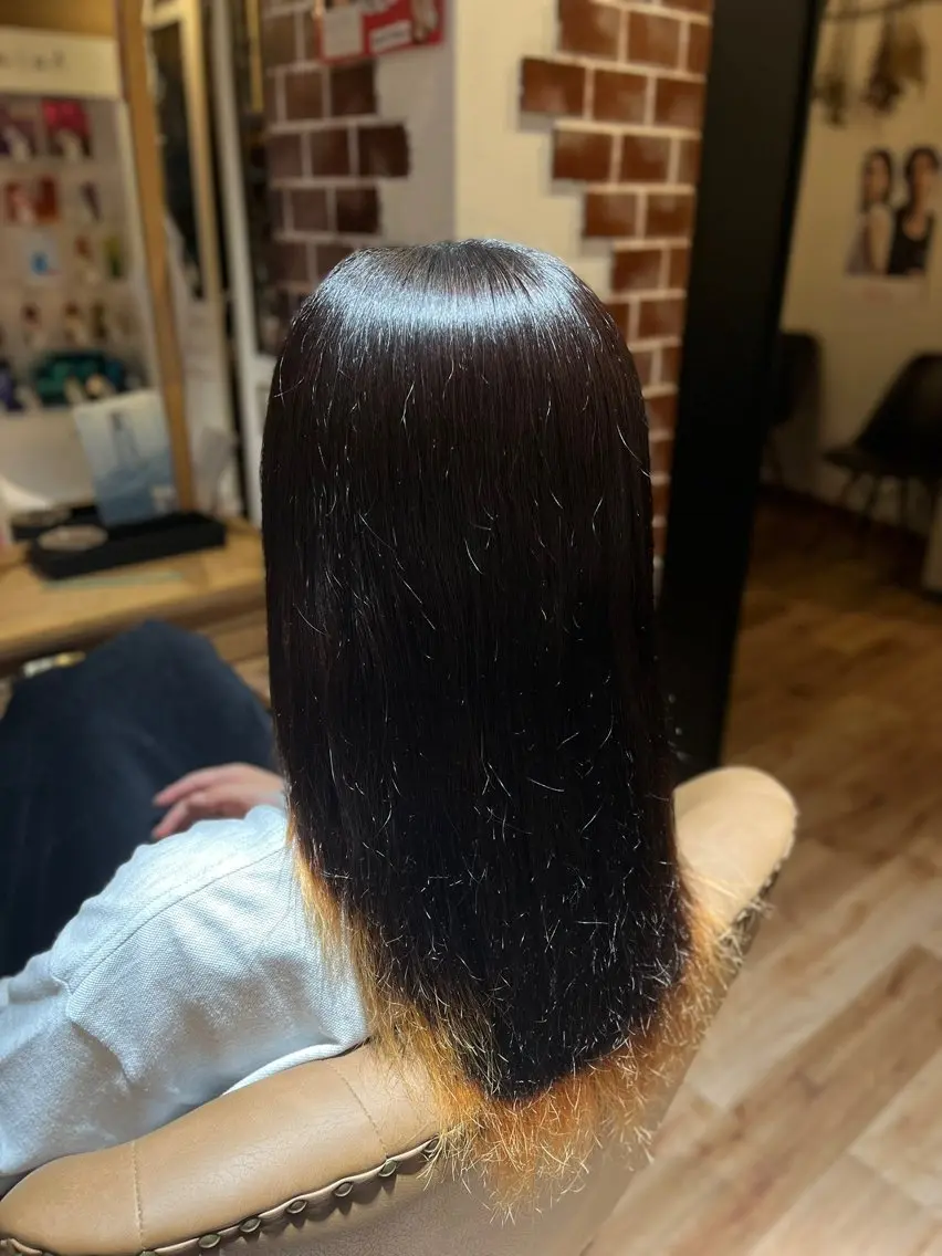 ロング ブリーチ・カットモデ ル募集中🫧高口小春のヘアスタイル