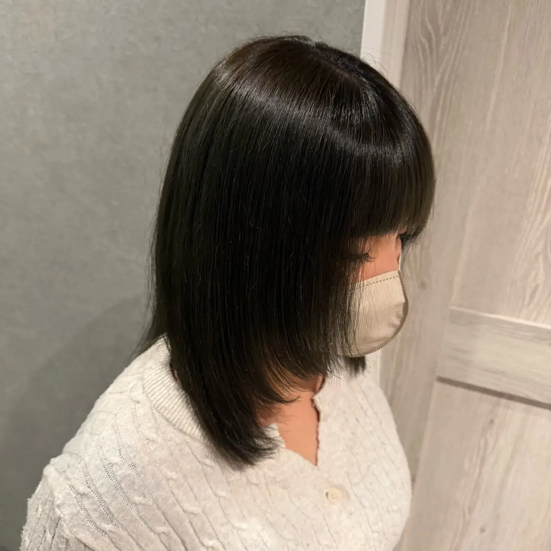 ミディアム レイヤーカット カット トリートメント Applause ナナのヘアスタイル