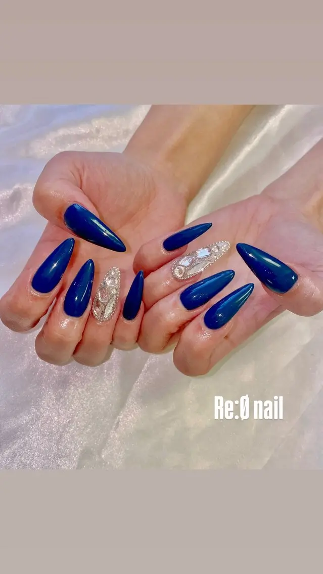 ロング ハンドネイル Re:Ø nail 🩵TSUJIのネイルデザイン