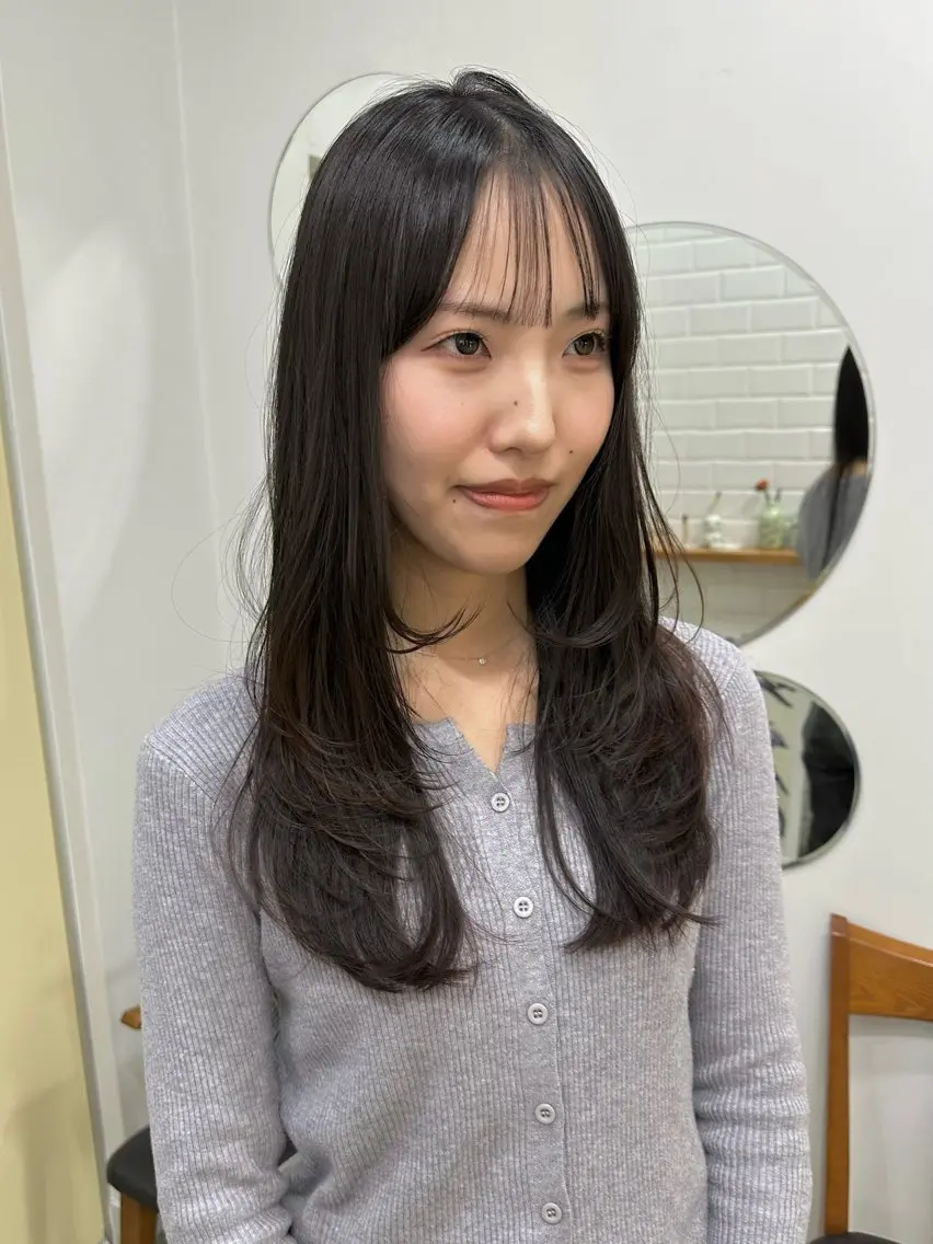 ロング カラー キッズ レイヤーカット カット ヘアカラー 四日市/レイヤー /似合わせカットのヘアスタイル