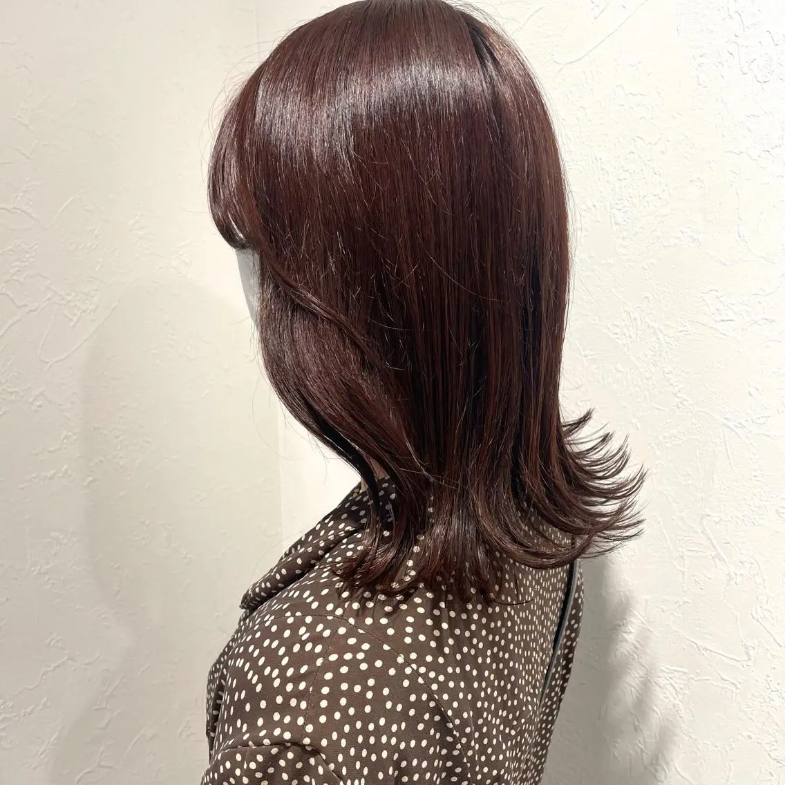 セミロング カラー shiho .のヘアスタイル