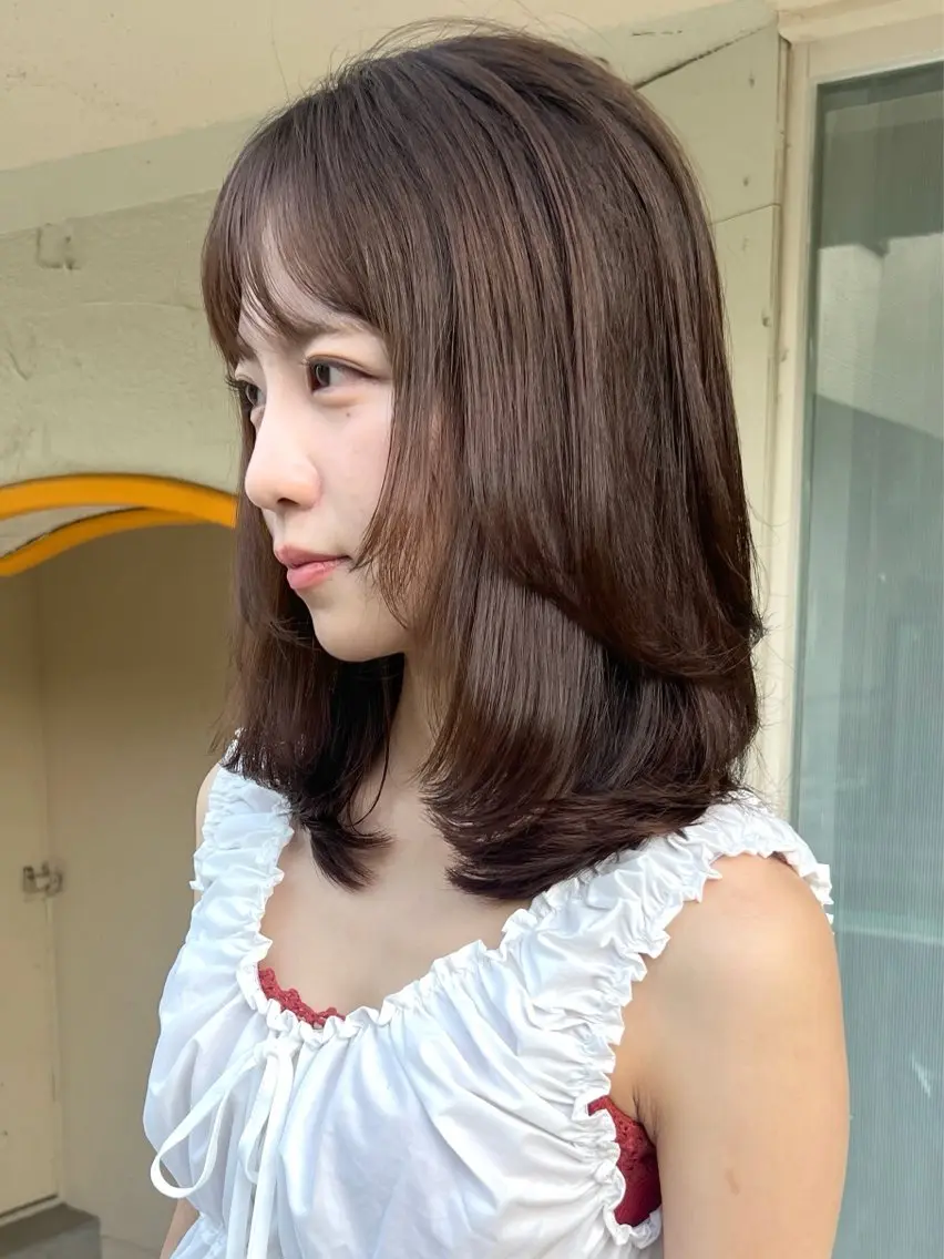 ミディアム カラー ブラウンカラー 透明感カラー オリーブブラウン レイヤーカット カット ヘアカラー トリートメント REN/レイヤー✂️ ブリーチなしカラー✨のヘアスタイル
