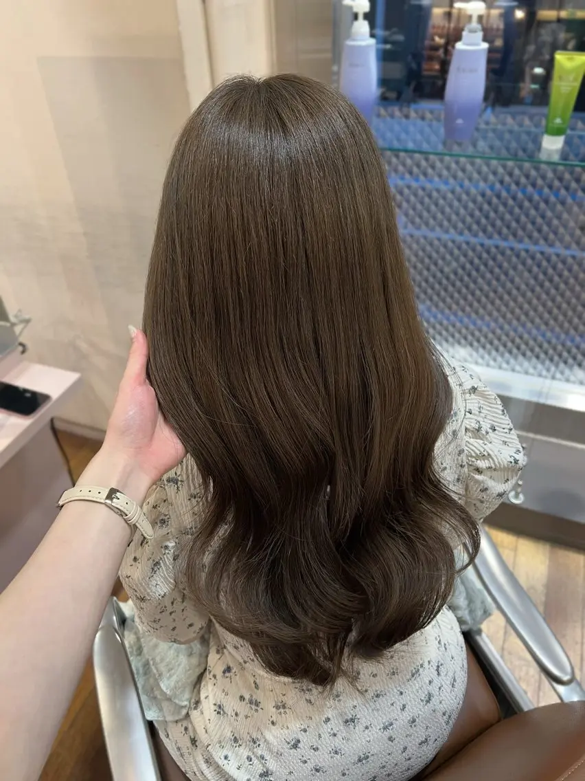 ロング 'AXIS 栄 Konomiのヘアスタイル