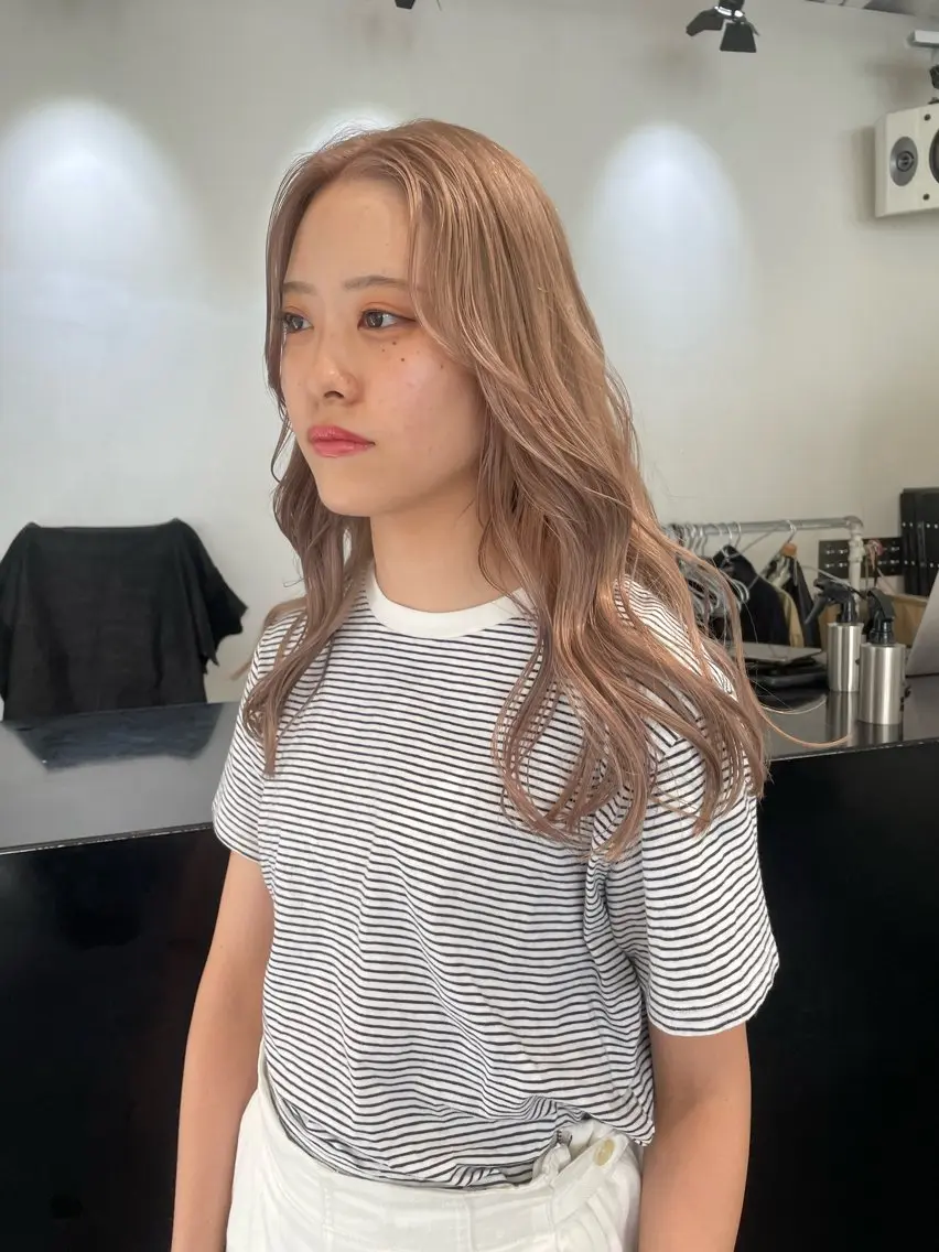 ロング カラー ヘアアレンジ メンズ キッズ メンズブリーチ ブリーチ ブロンド ラベンダーカラー カット ヘアカラー トリートメント 艶ハイトーン/ヘア アレンジAYAKAのヘアスタイル
