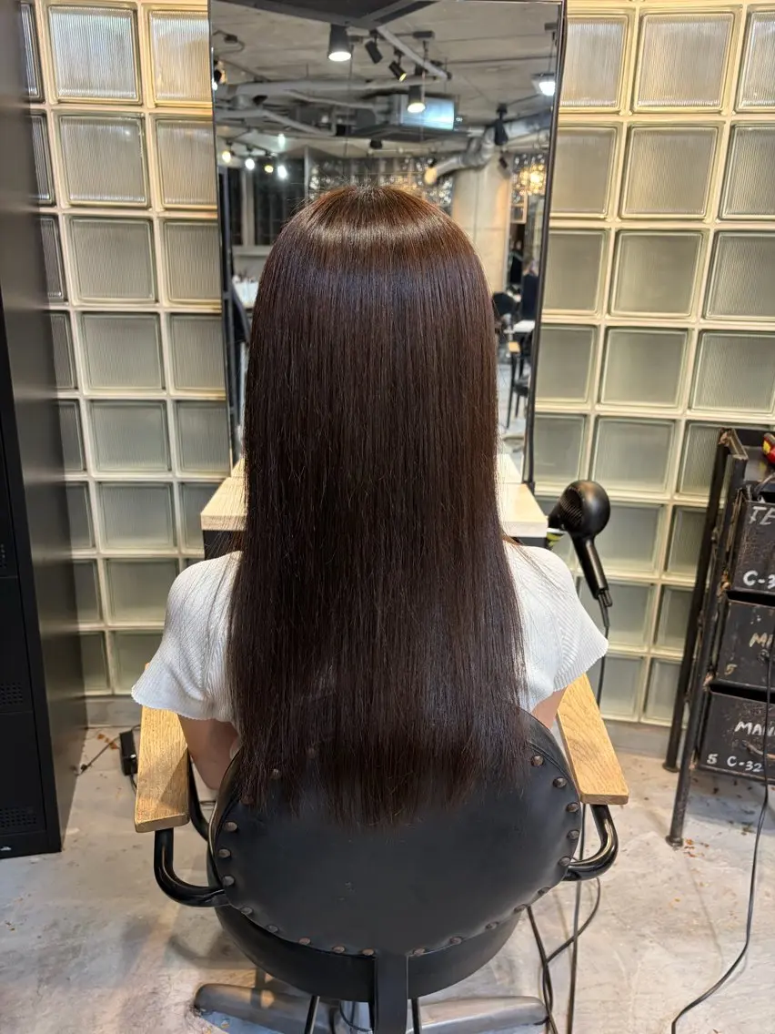 ロング 縮毛矯正 🫧艶髪縮毛矯正🫧 福士未来のヘアスタイル