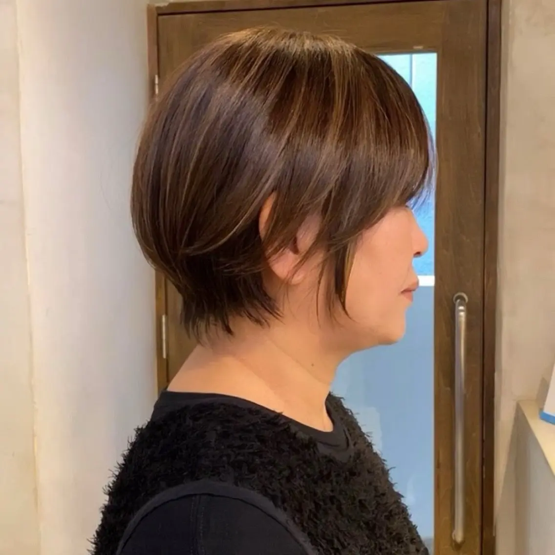 【脱白髪染め】白髪ぼかし(ハイライト)+トリートメントの写真
