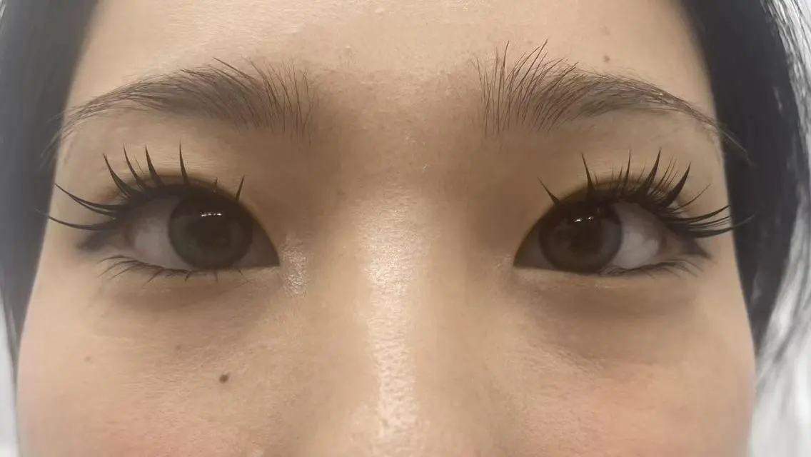 マツエク・マツパ 束感まつ毛 韓国風マツエク ナチュラル ワンホンマツエク ╹◡╹MimoEye lash🌻Nailのマツエク・マツパデザイン