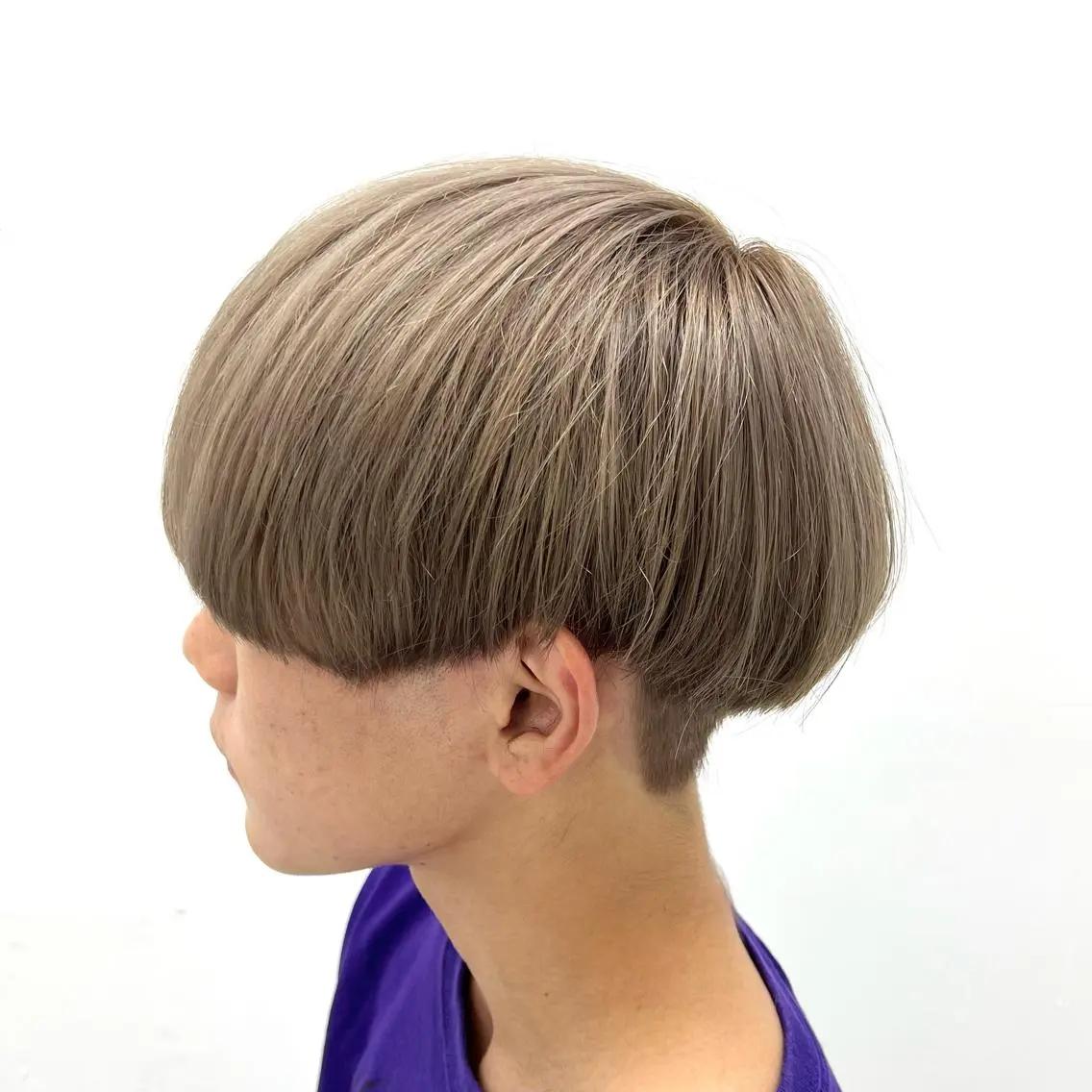 ショート カラー パーマ メンズ ベージュカラー ミルクティーベージュ カット ヘアカラー 柏メンズカットパーマ NO.1タイチのヘアスタイル