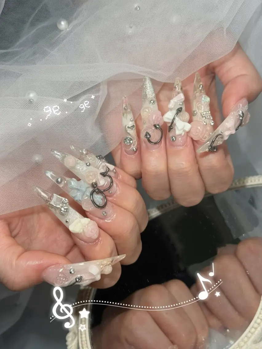 ネイル 長さ出し フレンチネイル 韓国ネイル ロングネイル シンプルネイル ハンドネイル ハンドケア Mina Aurea Nailのネイルデザイン