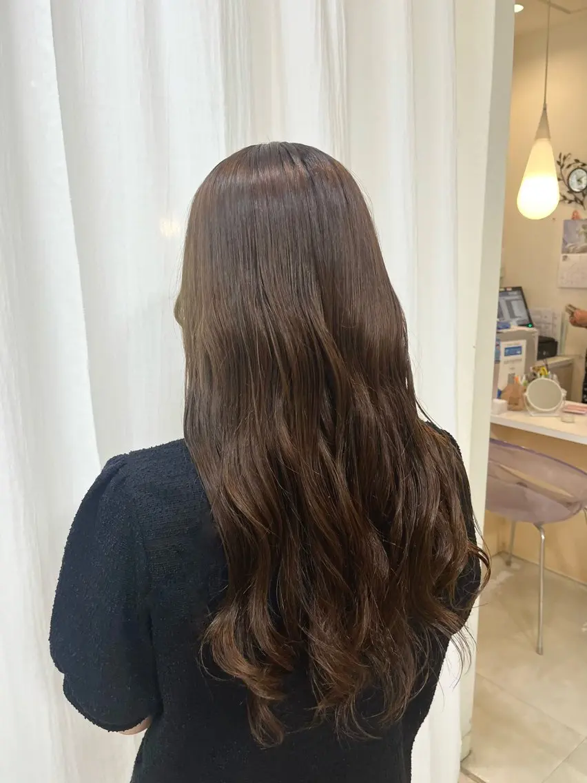 ロング カラー ブラウンカラー 透明感カラー オリーブブラウン emu🤍𐙚 Miyuのヘアスタイル