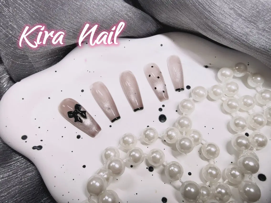 【Hand】平日限定★🐱🎀デザインコース★大人気オシャレデザインネイル！色の変更可能！の写真