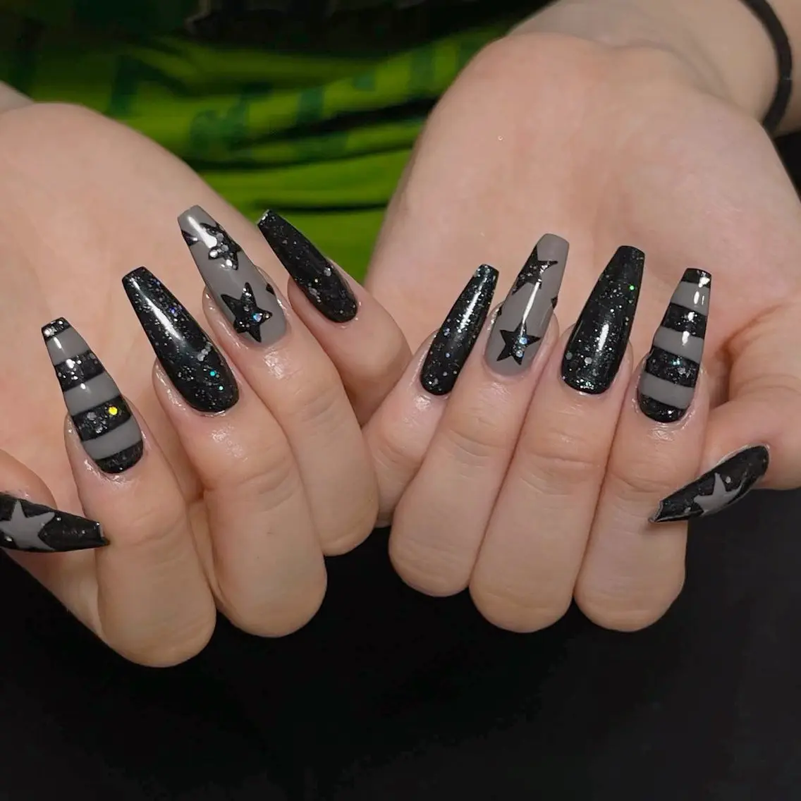 ネイル オーロラネイル クリアネイル 成人式 フラッシュネイル ジェルネイル ハンドネイル Amee Nail Salonのネイルデザイン