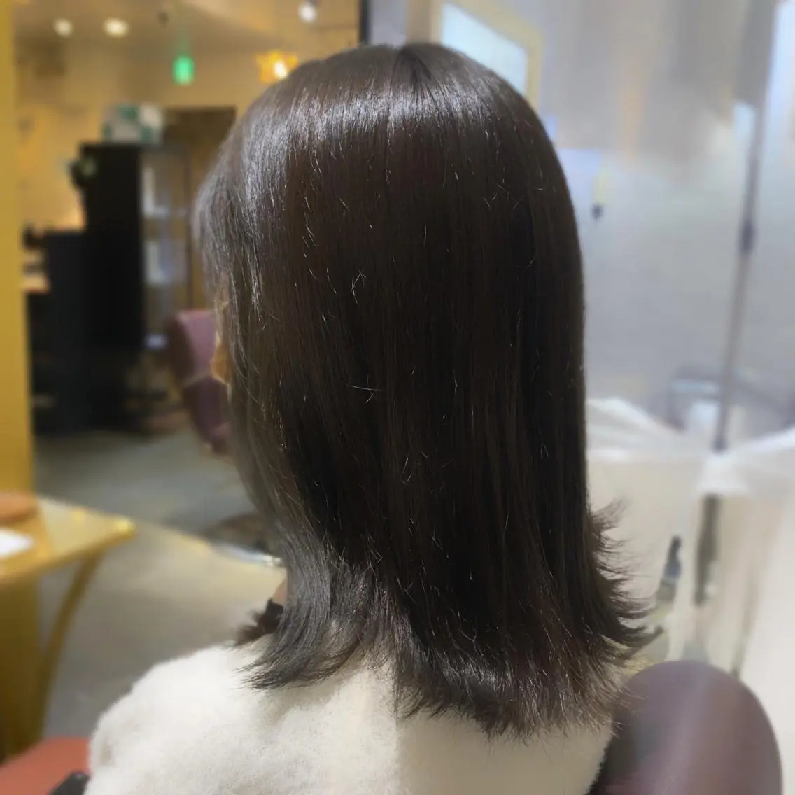 ミディアム カラー グレージュ インナーカラー オリーブカラー オリーブグレージュ オリーブグレー ヘアカラー Saki💛心斎橋 髪質改善/艶カラーのヘアスタイル