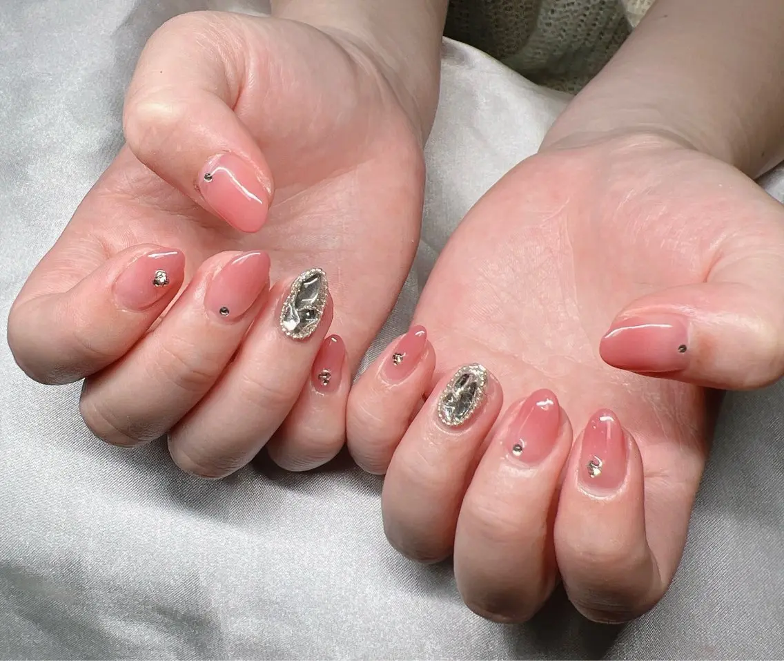 ネイル 長さ出し グラデーション 卒業式 キラキラネイル マグネットネイル ハンドネイル Lee Nailsのネイルデザイン