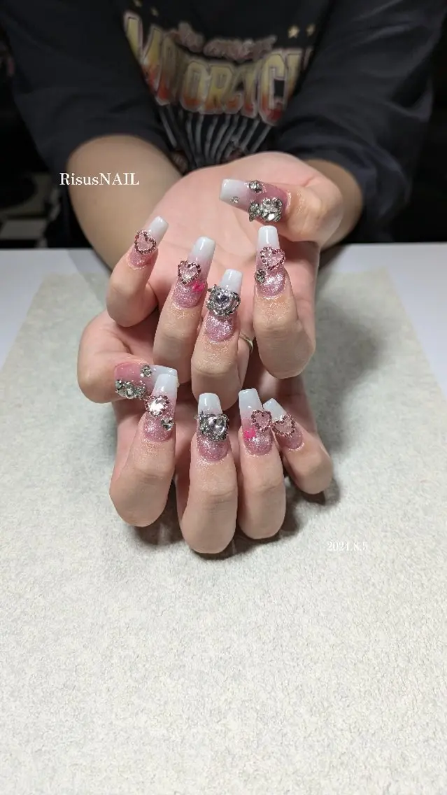 ネイル Risus NAILのネイルデザイン