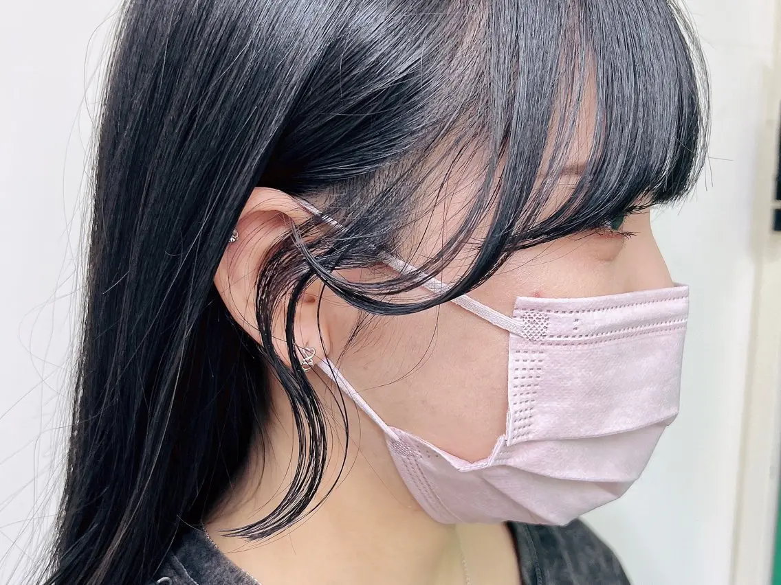 ロング 顔周りカット ながやま まいのヘアスタイル