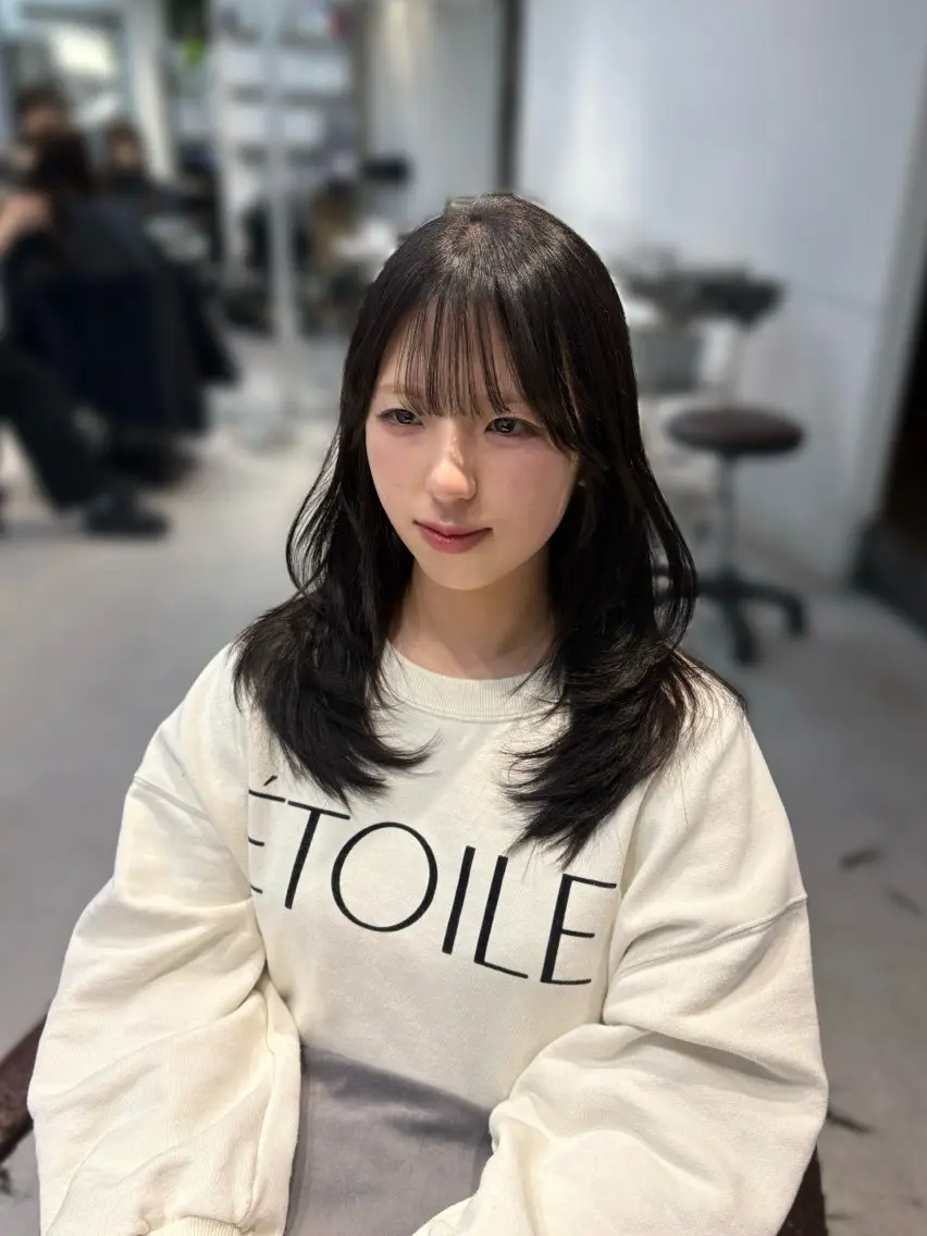 ロング カラー ヘアカラー 縮毛矯正 ninaアイドル前髪 ×透明感🎀のヘアスタイル