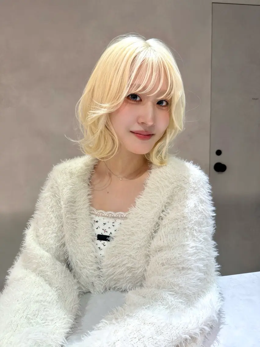 セミロング カラー ✨レイヤー・ブリーチ なしダブル特化✨のヘアスタイル