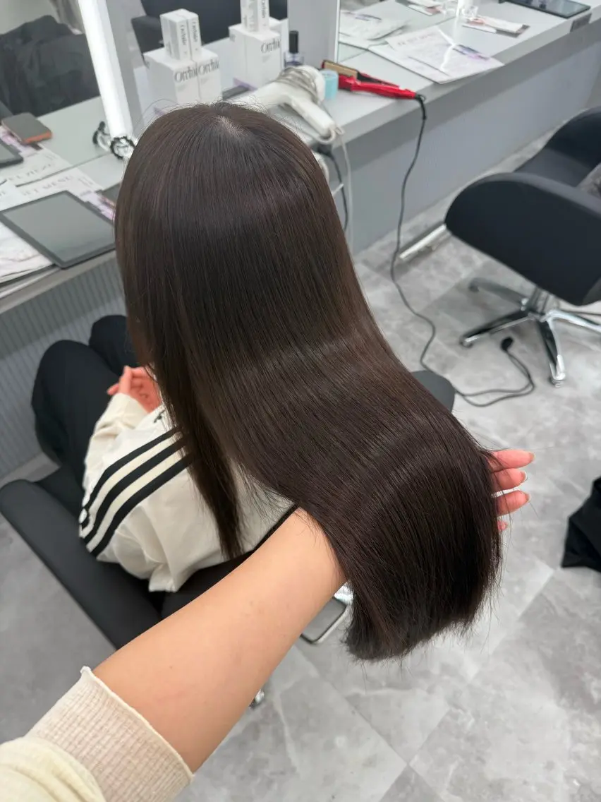 ロング ヘアカラー トリートメント 髪質改善/透明感 /艶髪/Yuna💛のヘアスタイル